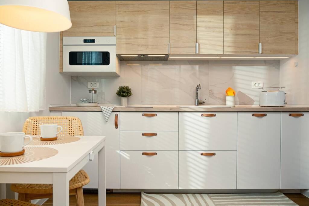New Cute Studioapartment In Ljubljana + Free Bikes מראה חיצוני תמונה